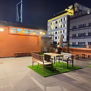 Starq Hotel